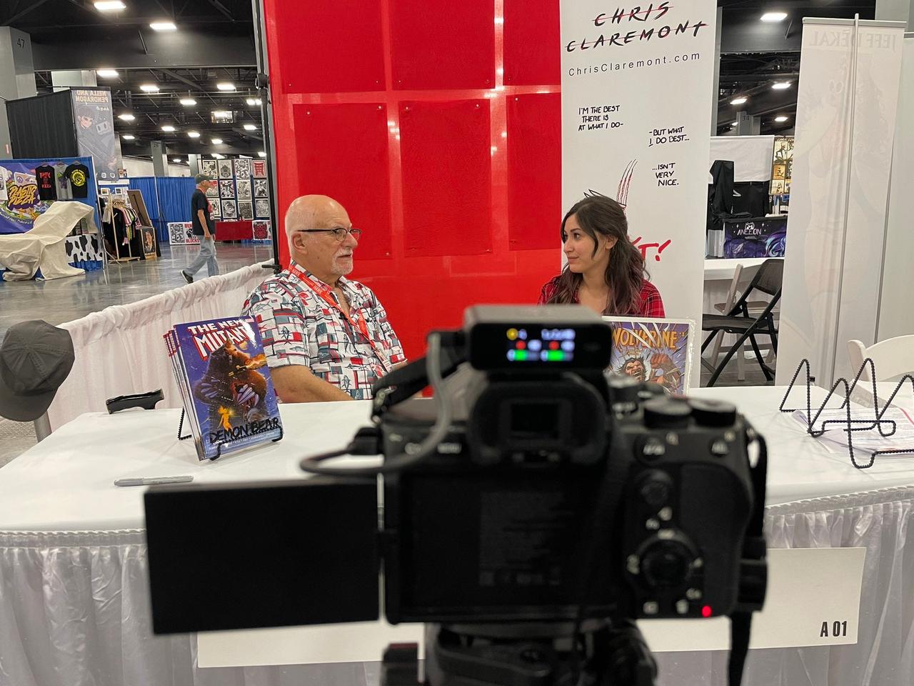 Chris Claremont and Veronica Valencia at Florida Supercon 2022