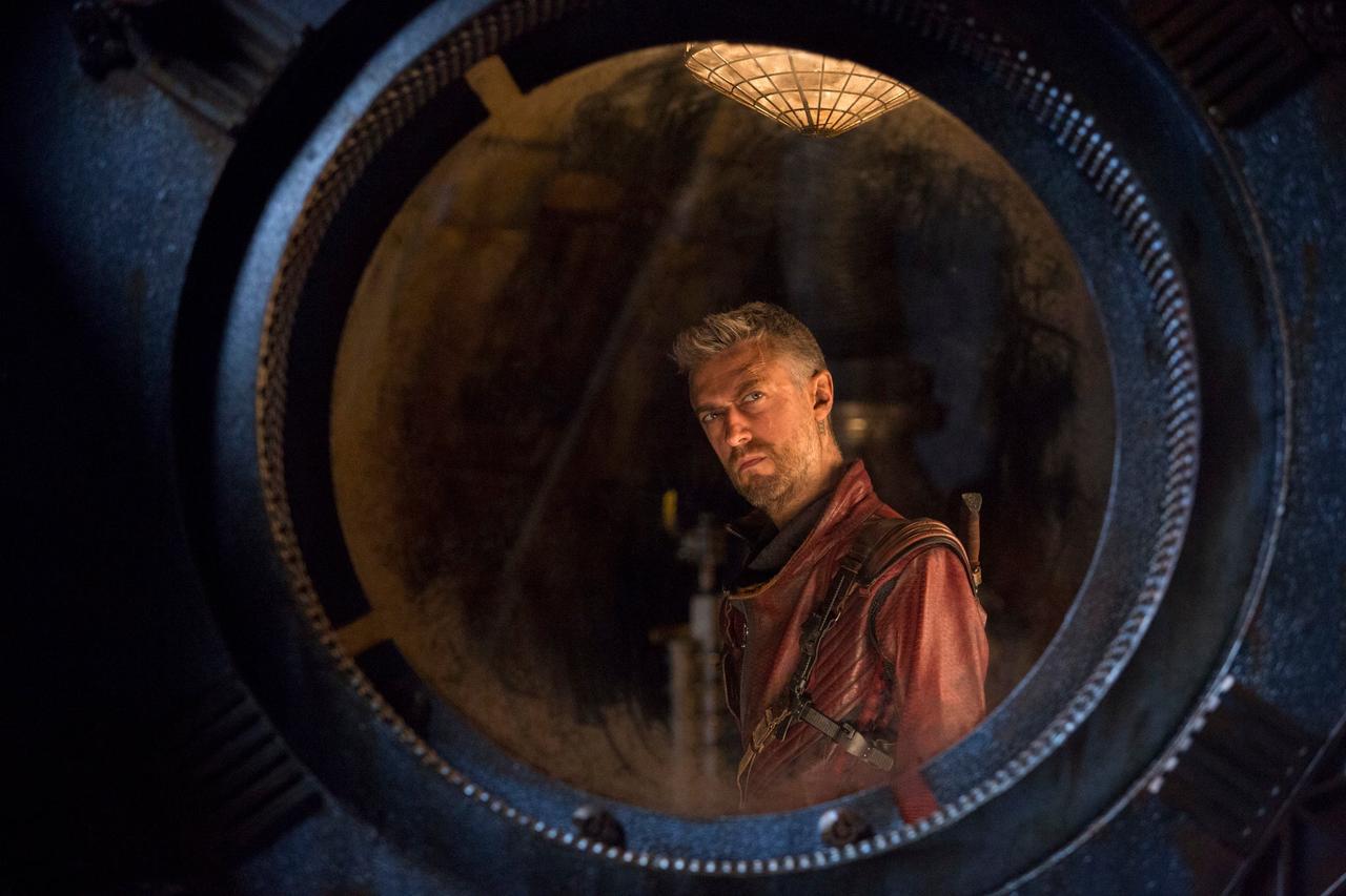 Image of Sean Gunn as Kraglin Obfonter