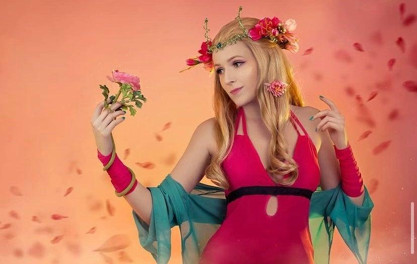 She-Ra Cosplays