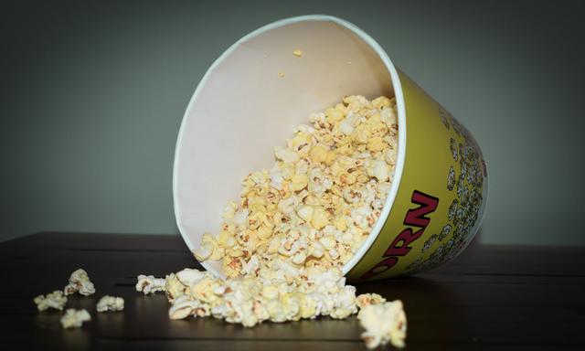 Popcorn bucket