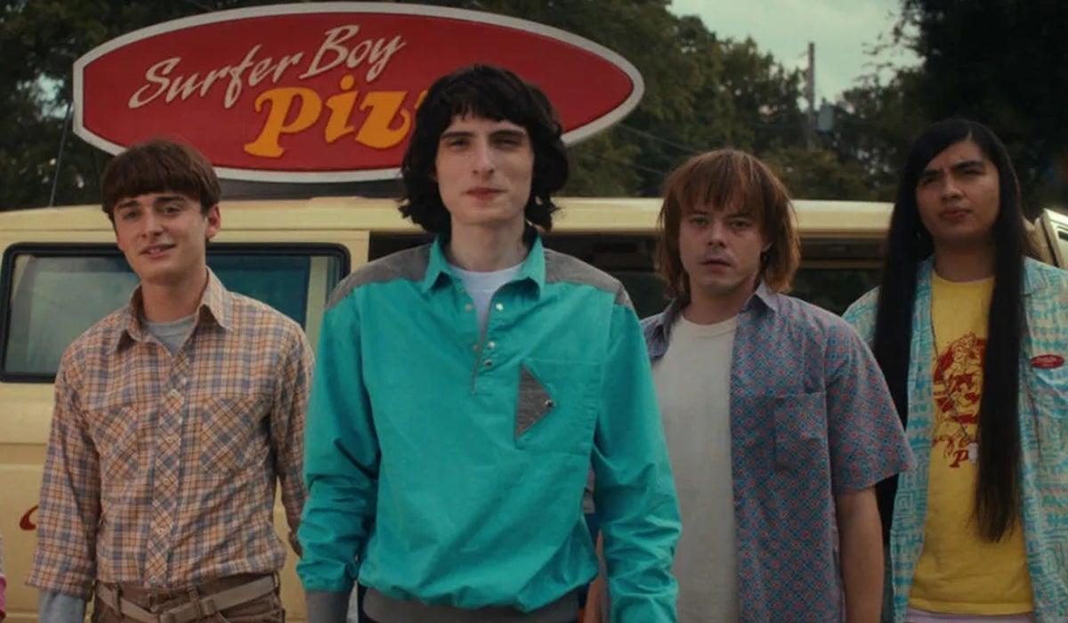 Stranger Things season 4 - Surfer Boy Pizza group