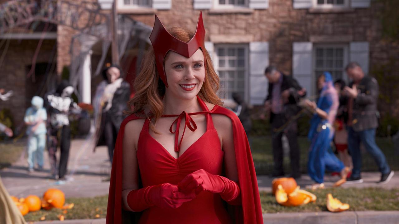 Scarlet Witch Classic Costume Look